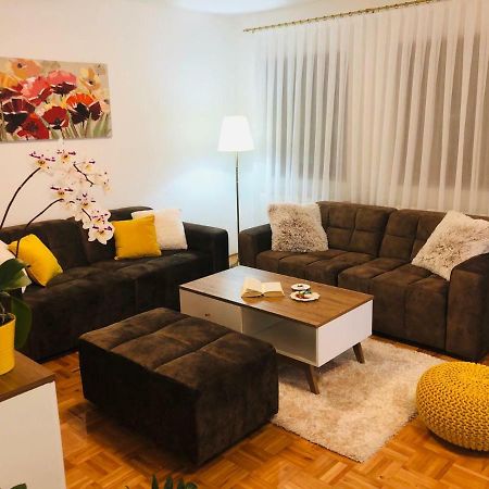 Apartment Golden Fields Smoljanac Exterior foto
